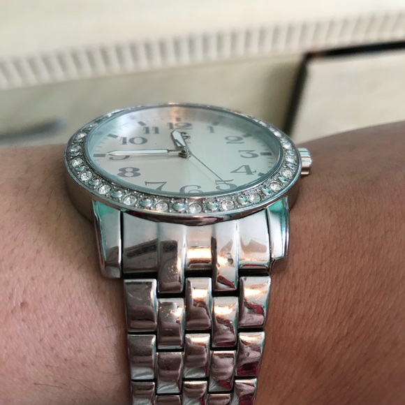 Guess watch. - Picture 3 of 4